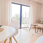 Maresia Village Apartament *