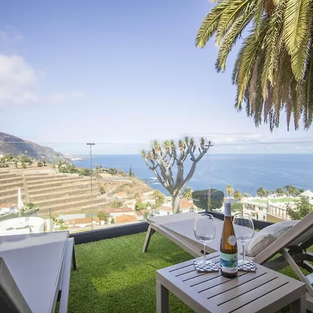 アパート Maresia Village