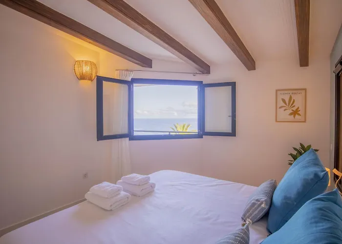 아파트 Maresia Village *