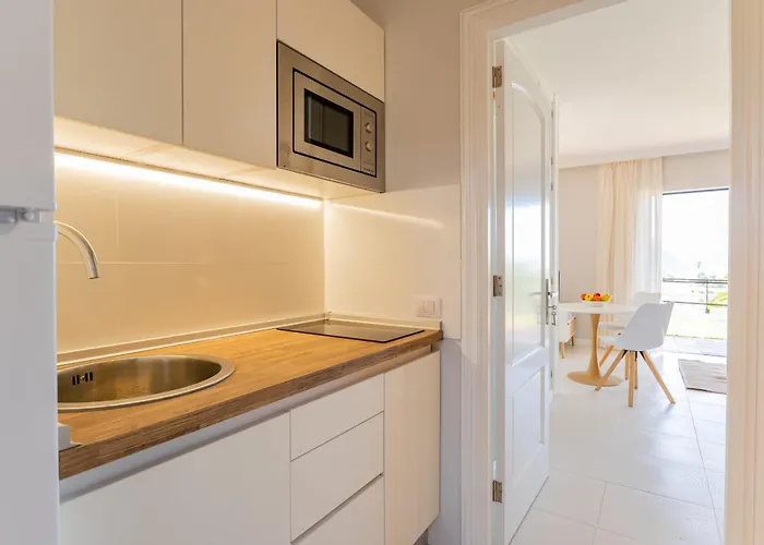 아파트 Maresia Village